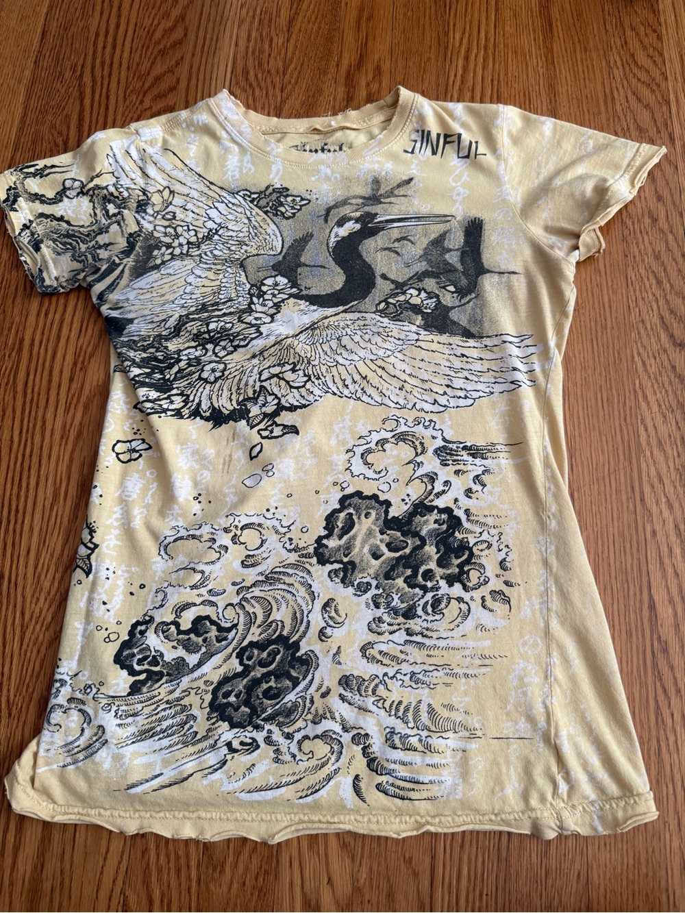 Y2K Sinful Kari Barba tattoo graphic tshirt M